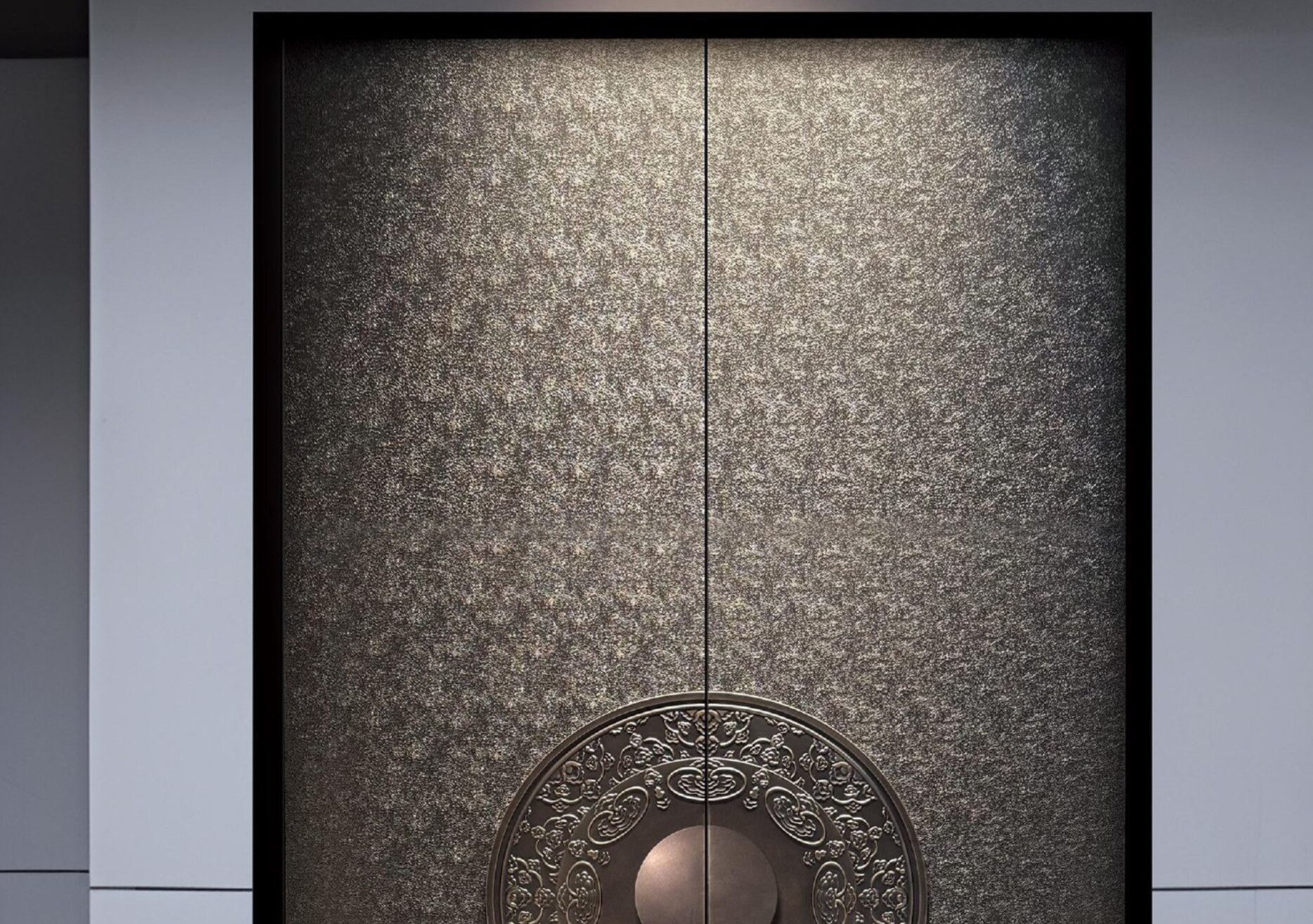 TEMPLUM entrance collection